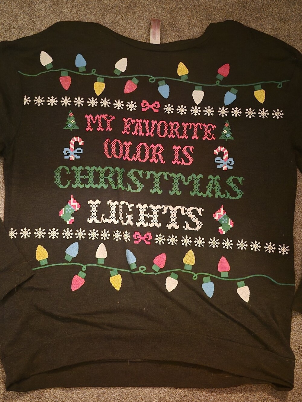No Boundaries Black Holiday Lights Graphic Tee